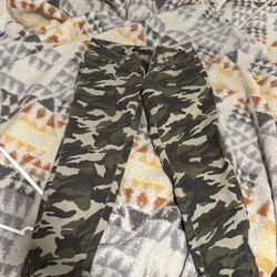 Camo  Jeans