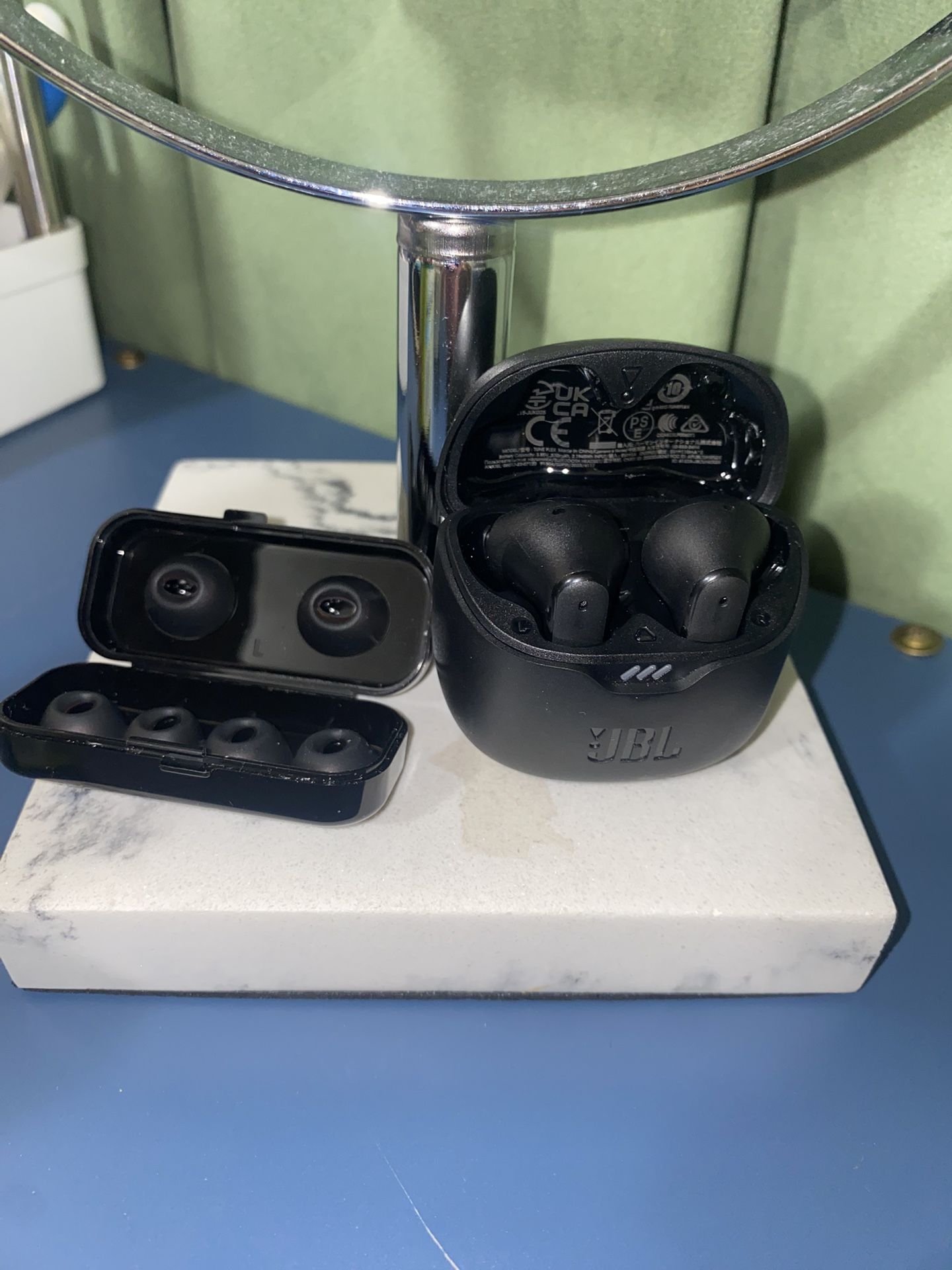 JBL Tune Flex True Wireless Bluetooth Noise Cancelling Earbuds - Black