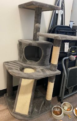 Cat tree
