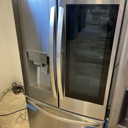Knock Knock LG Fridge 