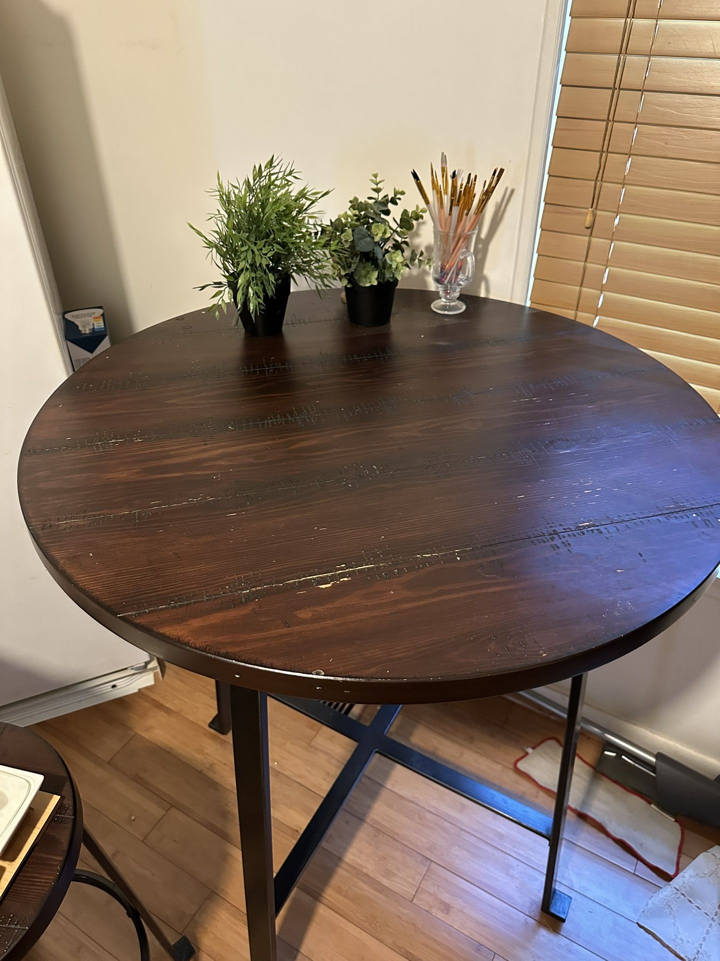 Round Wooden Kitchen Table + 2 Barstools