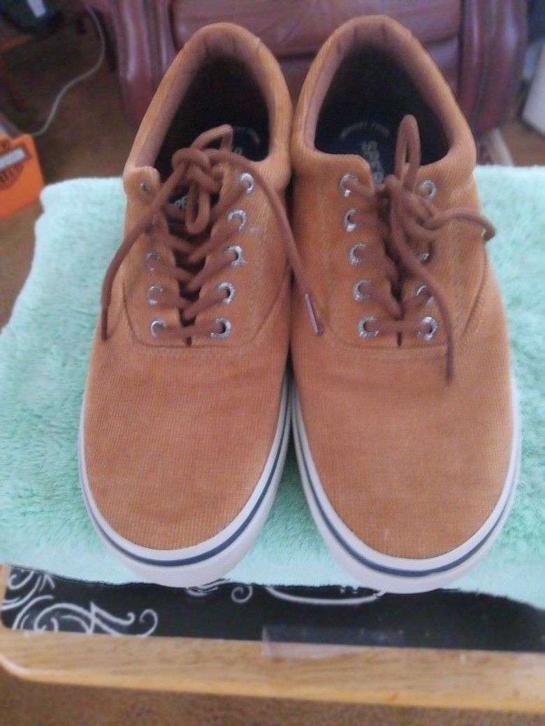 Casual Shoes