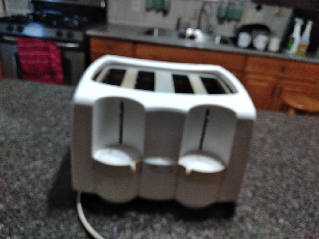 Toaster (White)
