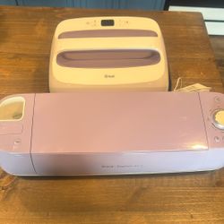 Cricut Explore Air 2 Cutter  And Heat Press Combo 