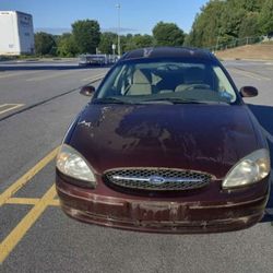 2002 Ford Taurus
