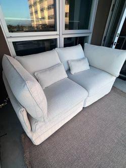 Modern coastal outdoor lounge chairs