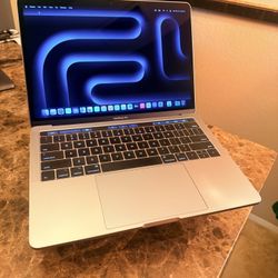 Apple MacBook Pro A1706 13 Core FAST i5 16GB 512GB Space Gray Beautiful Condition Charger included
