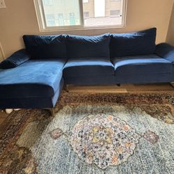 Sectional Couch FREE DELIVER 
