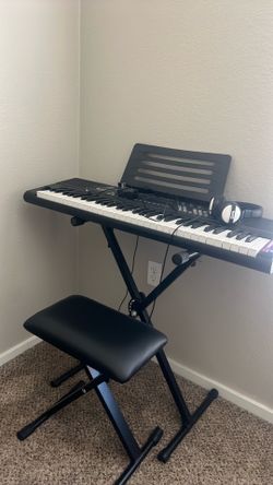piano keyboard