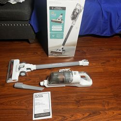 BLACK+DECKER VACUUM CLEANER  POWERSERIES+ 20-Volt MAX Lithium-Ion Cordless Bagless Stick Vacuum Cleaner