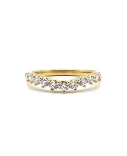 Round Diamonds Curve Band 18ky