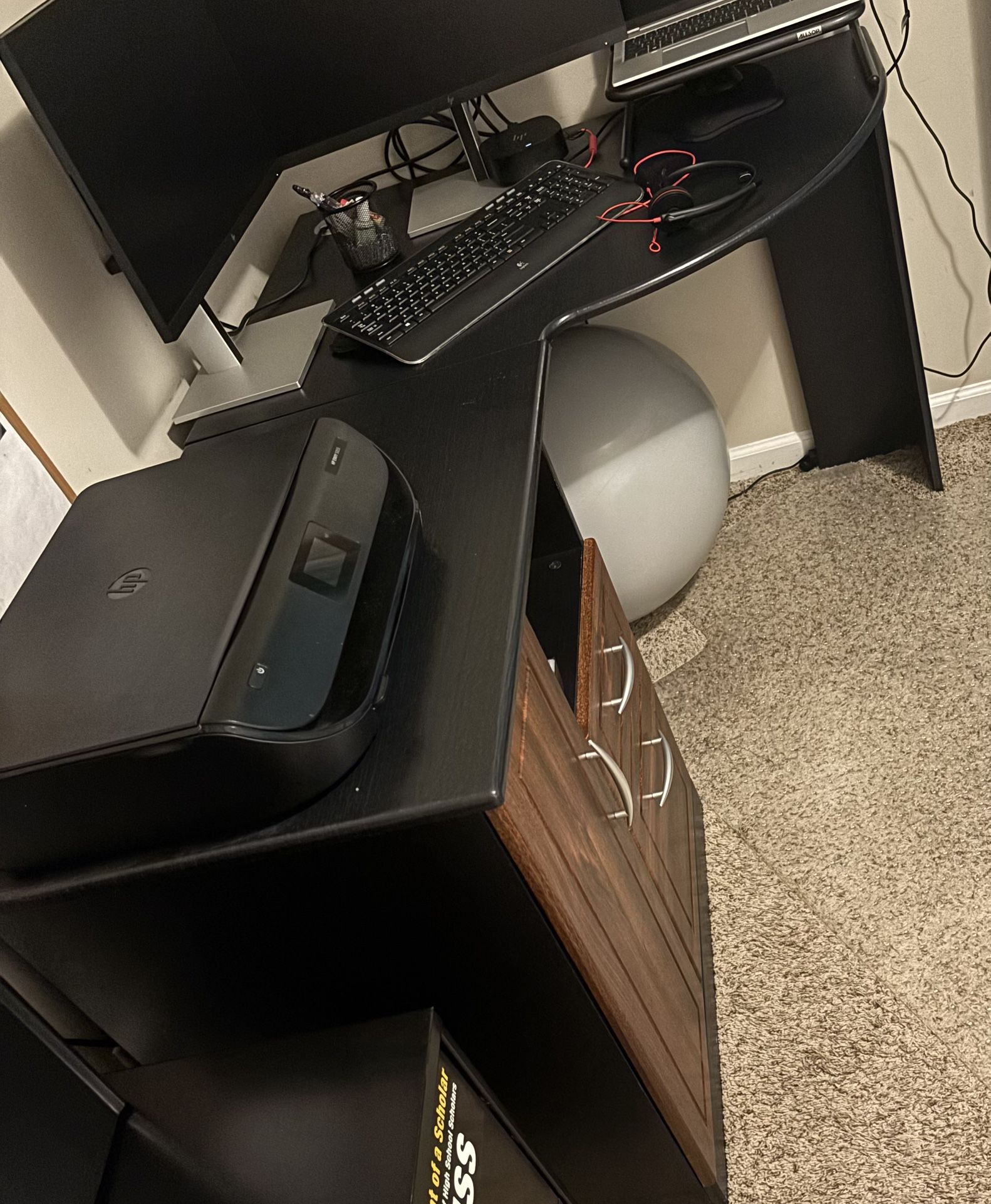 L-Shaped Computer Desk