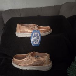 Hey Dude Girls Shoes