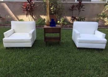 Vintage Mid Century Modern MCM White Club / LounChair with Brass Capped Peg Legs 1950s 1960s With Foot Stool
