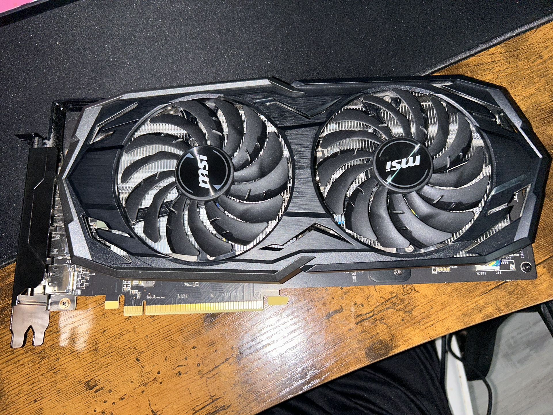 Radeon RX 5600 XT