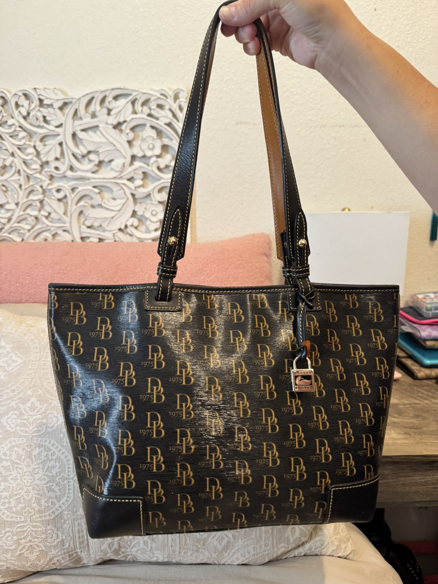 Dooney & Bourke Tote Shoulder Bag Brown Monogram VTG 1975 Logo Duck Charm
