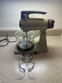 Sunbeam Mixmaster Vintage Stand Mixer
