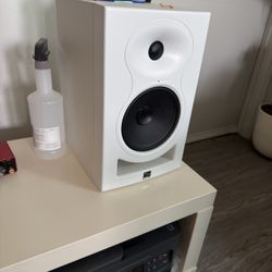 Kali Audio LP-6 2nd Wave x2 Monitor Speakers