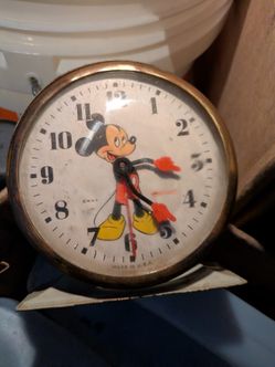 Mikey Mouse Vintage Clock!