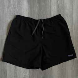 Patagonia Baggies Shorts 5" Inseam swim trunk - Black w/Black Men’s Size Large