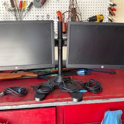 22” HP Monitors 
