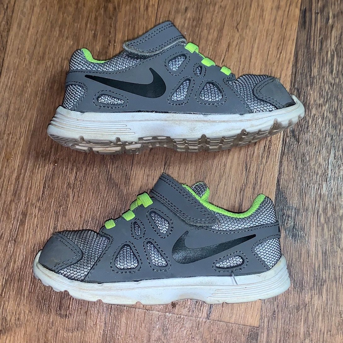 Nike Revolution 2 Infants Shoes Size 7C 