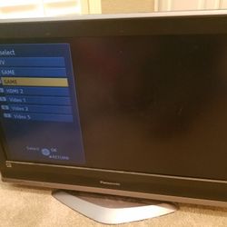 32" Panasonic LCD TV