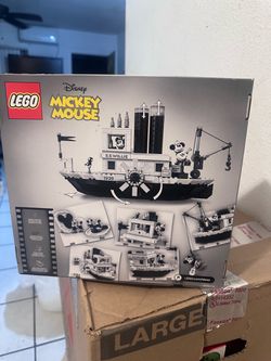 LEGO Disney Mickey Mouse Steamboat Willie Set