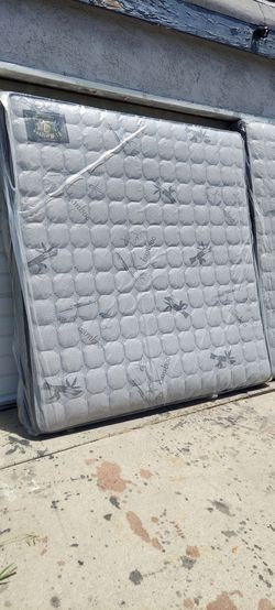 New Cal King California or Eastern King Mattress Only Orthopedic Brand New Bed Mattresses || Colchon California King Solo Ortopedico Nuevo Colchones
