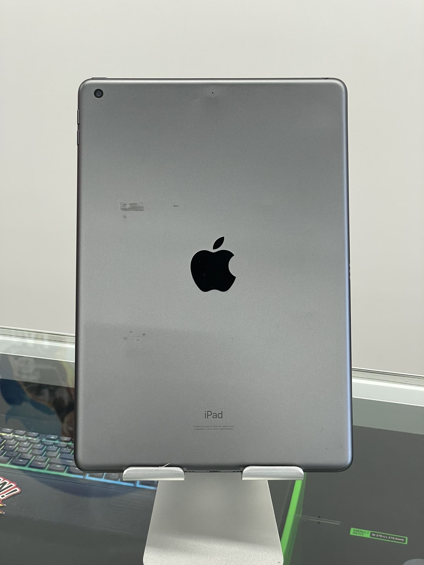 iPad 8 128GB WiFi Only