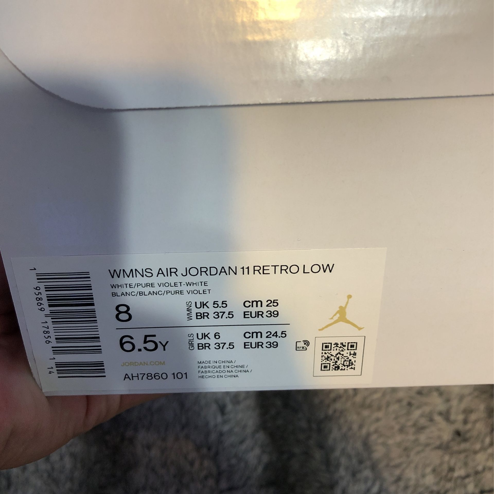 Jordan 11 Pure violets