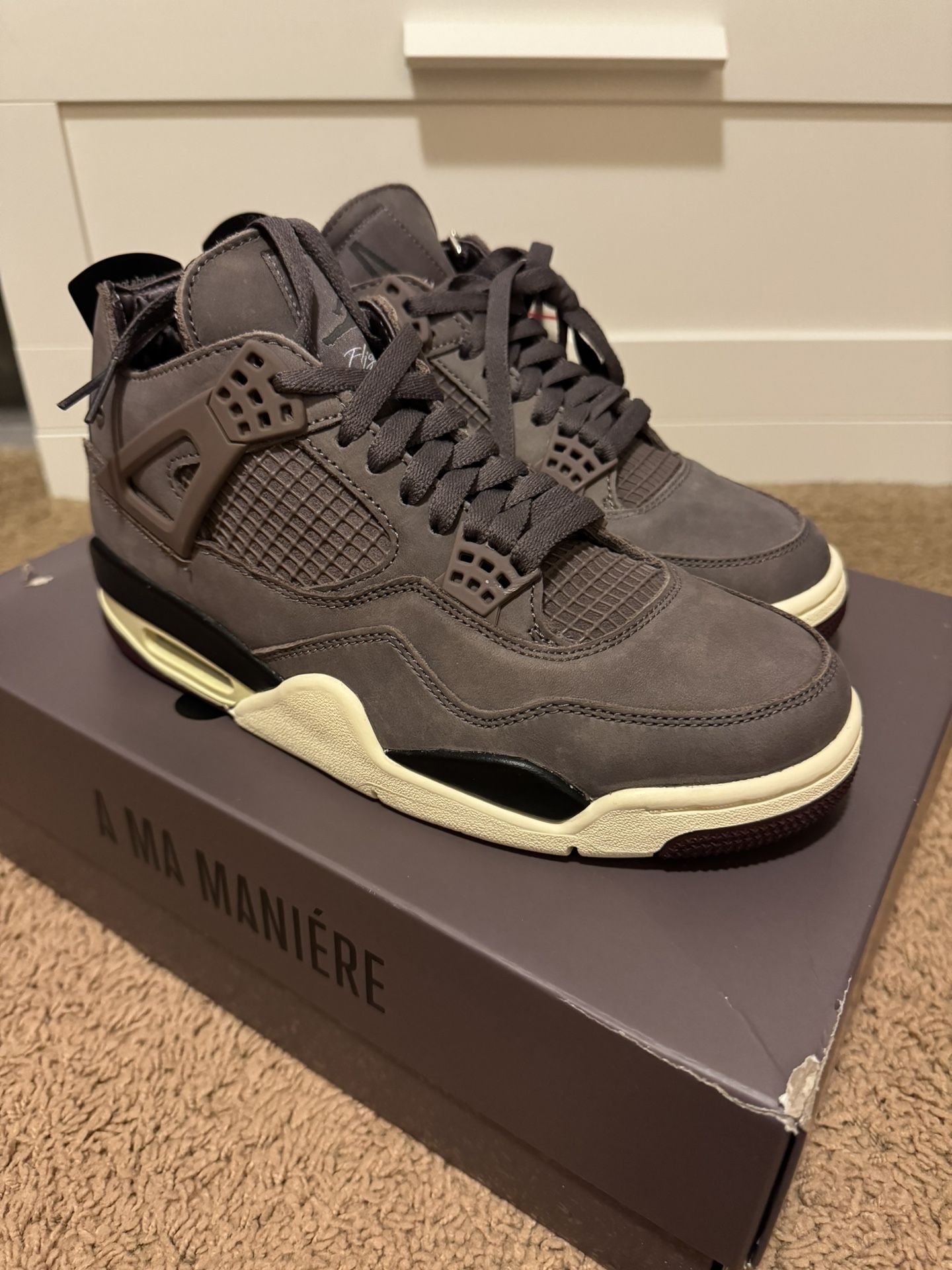 Jordan 4 Retro Ama Maniere