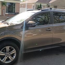 Toyota RAV4  XLE 2015