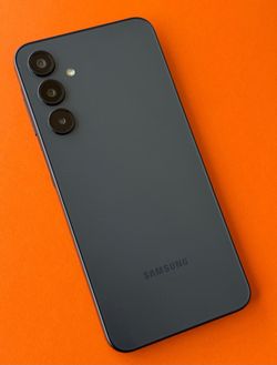 Samsung A16 5g 128gb Boost Mobile 6.7” Smartphone