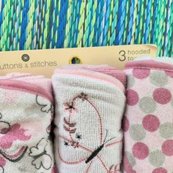 3 Infant Hooded Towels 
