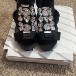 Black Heels 8.5women
