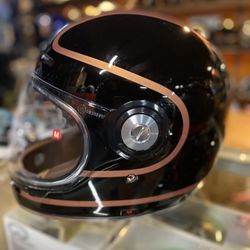 New Retro Dot Full Face Motorcycle Helmets $220