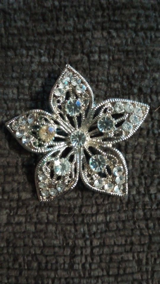 Vintage Brooch