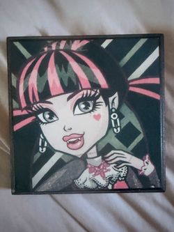 Monster High Draculaura Decorative Keepsake Box