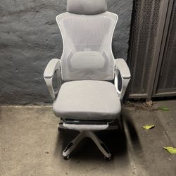 Mesh Chair 