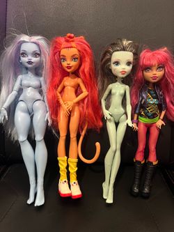 Monster High Barbie bundle