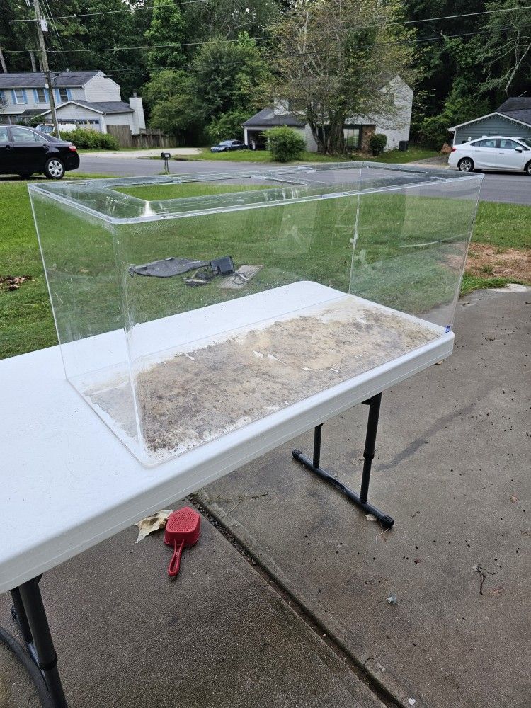 40 Gallon acrylic aquarium