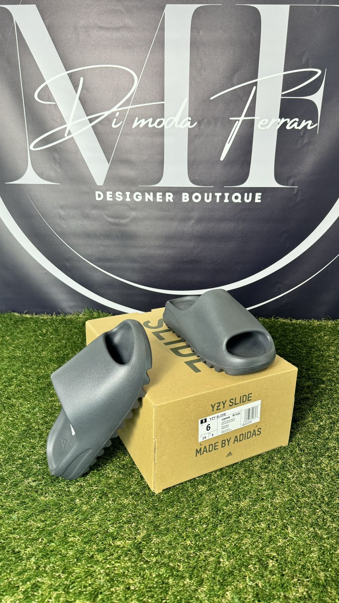 Adidas Yeezy Slides Onyx Size 6 Brand New In Box