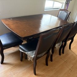 90% new dining table sets