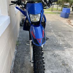 Dirtbike