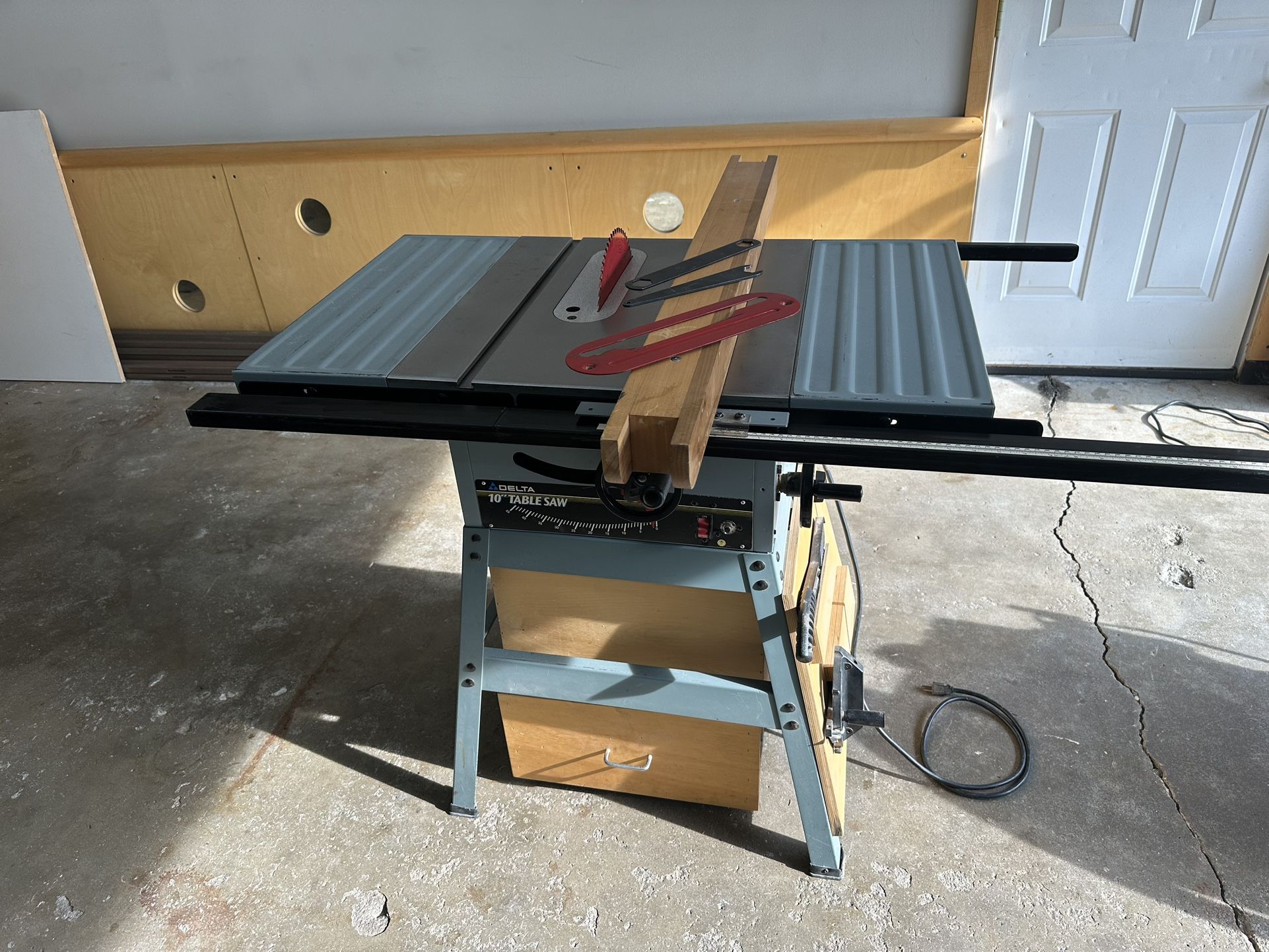 10” Delta Table Saw