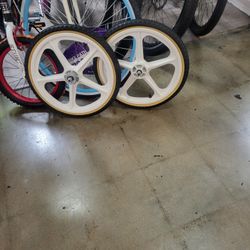 Bike Repair Parthenia St Panorama City Ca Space L10 10am To 6pm 