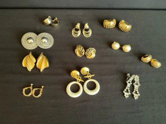 Vintage Napier Clip On Earrings