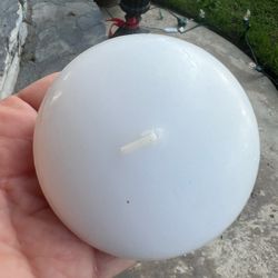 About 20 Floating Candles 