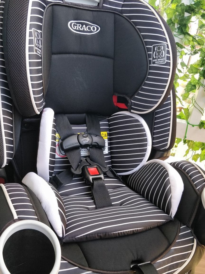 Graco 4Ever 4-in-1 Convertible Car Seat 2016 Black White Stripe Condition: READY TO USE